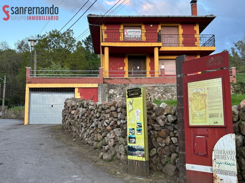 Featured Photo