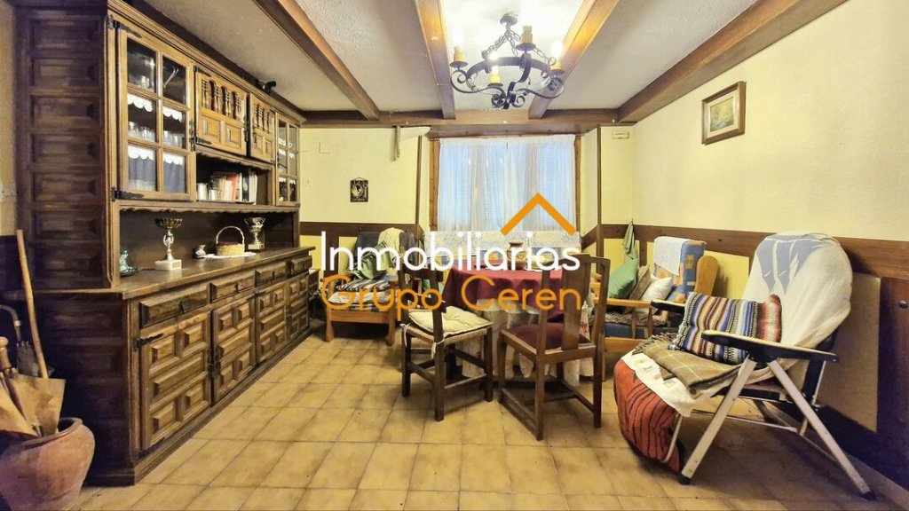 Featured Photo