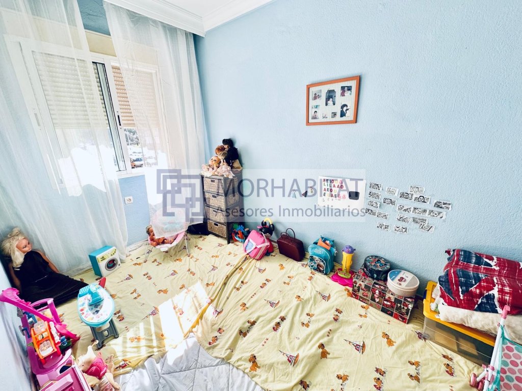 Featured Photo
