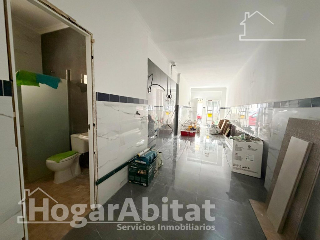 Featured Photo