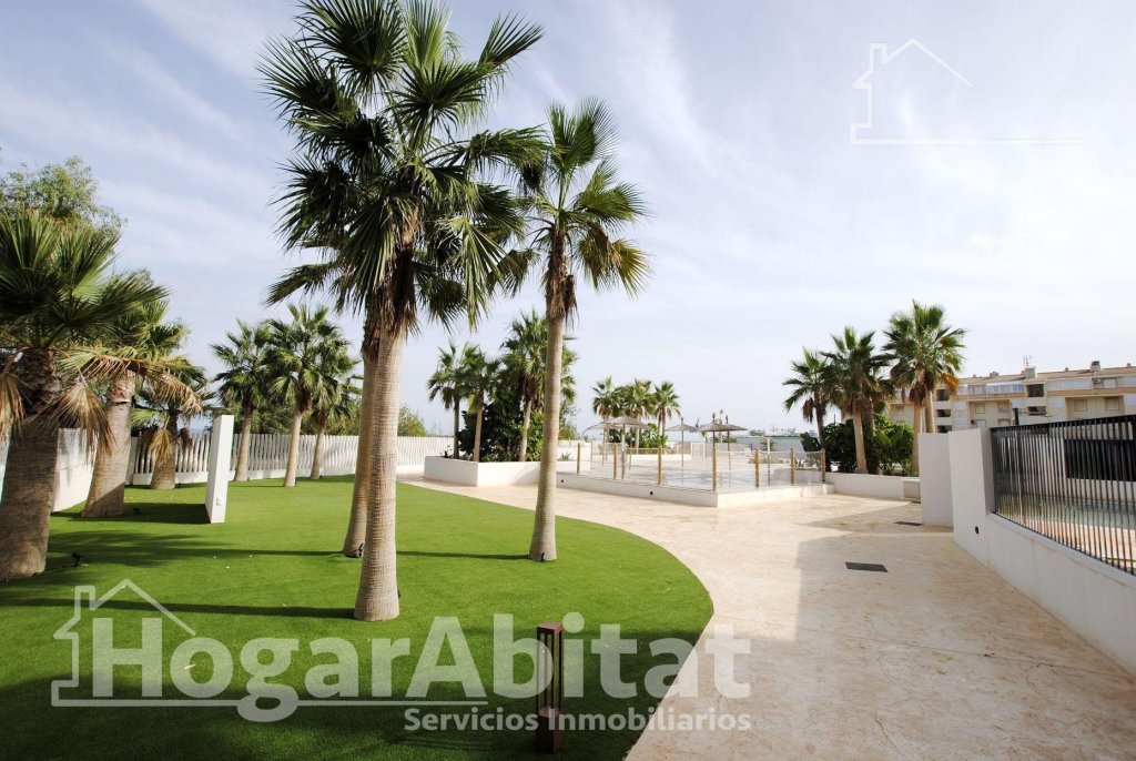 Featured Photo