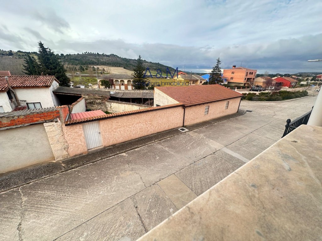 Featured Photo