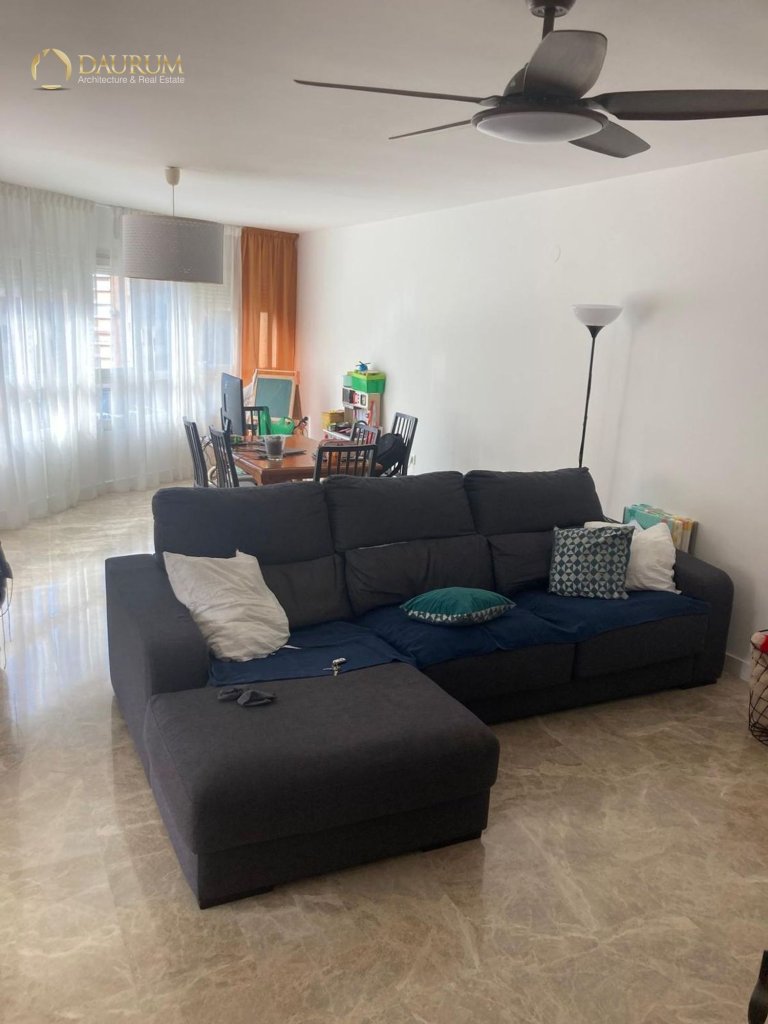 Featured Photo