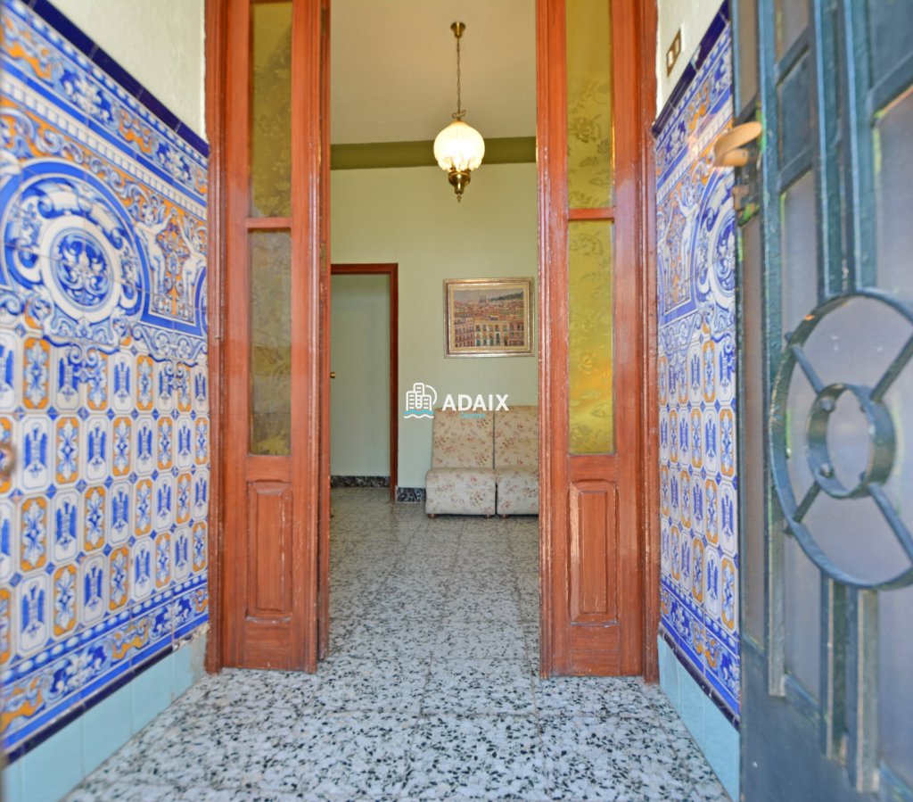 Featured Photo