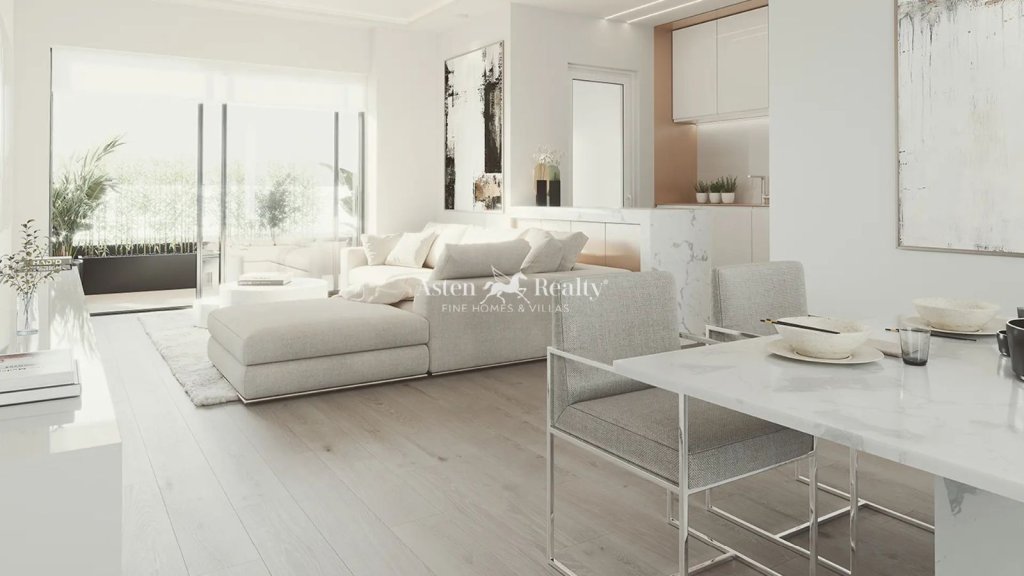 Featured Photo