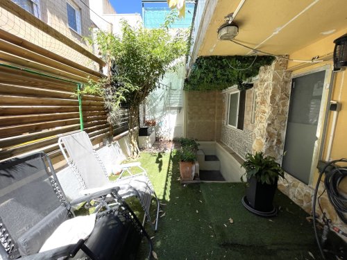 property-image