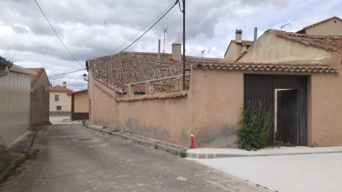 property-image