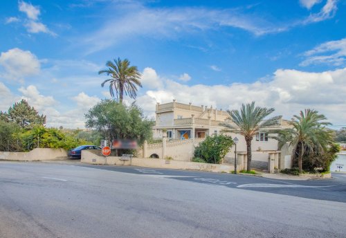 property-image