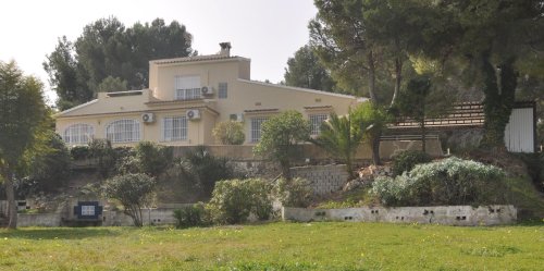 property-image