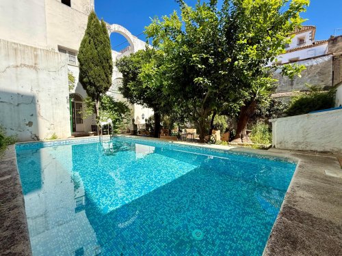 property-image