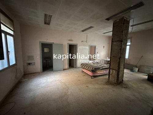 property-image