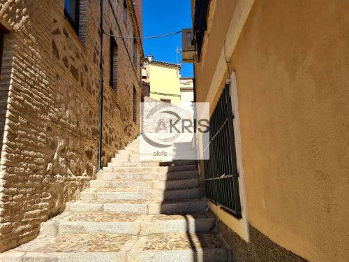 property-image