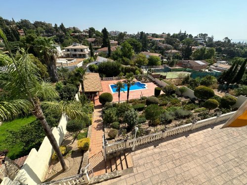 property-image