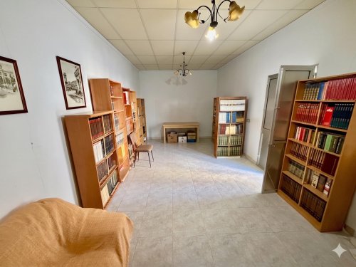 property-image