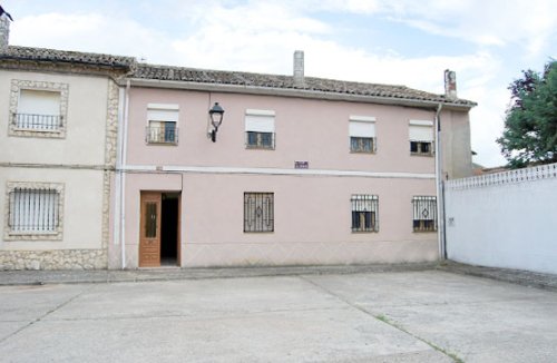 property-image