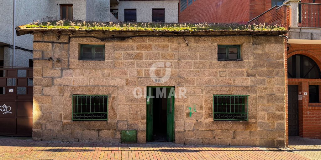 Featured Photo