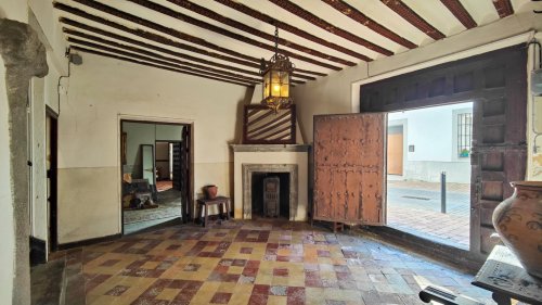 property-image