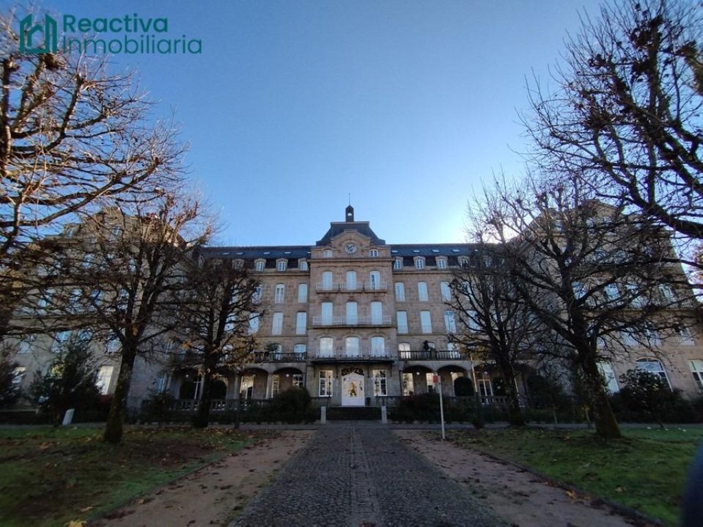 Featured Photo