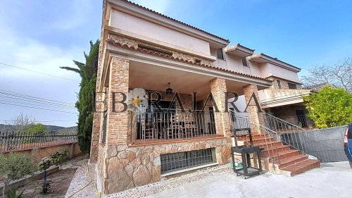 property-image