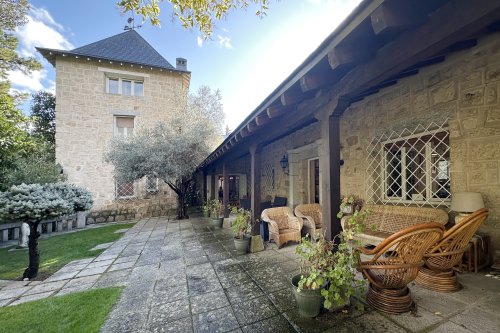 property-image