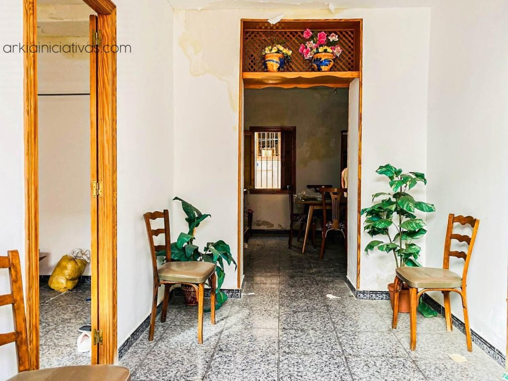 Featured Photo