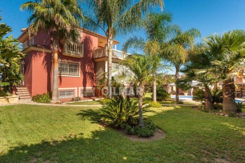 property-image