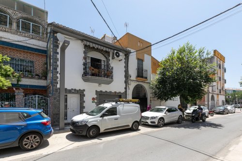 property-image