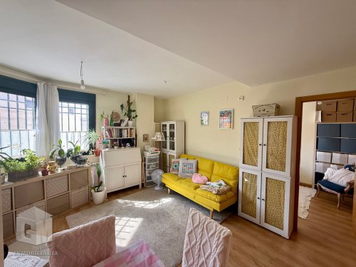 property-image