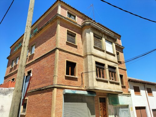 property-image