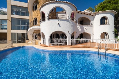 property-image