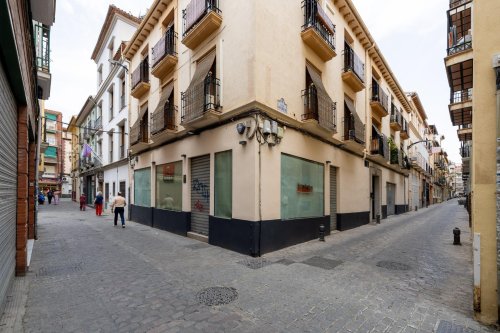 property-image