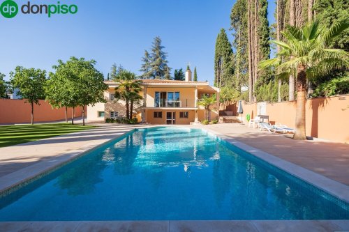 property-image