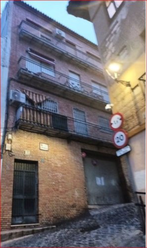 property-image
