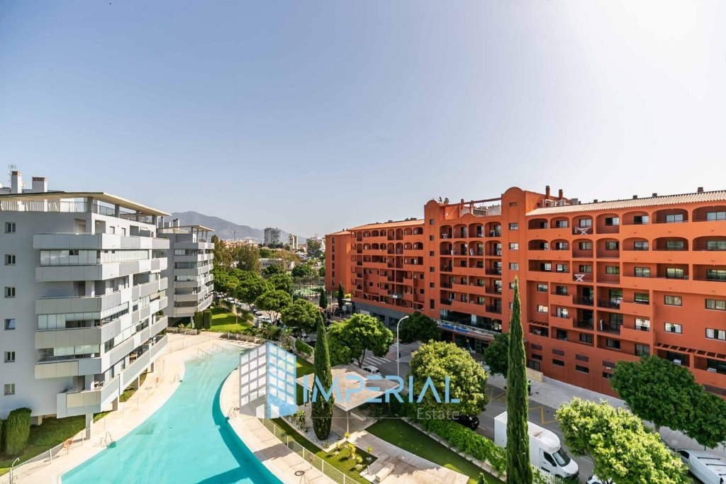 Featured Photo