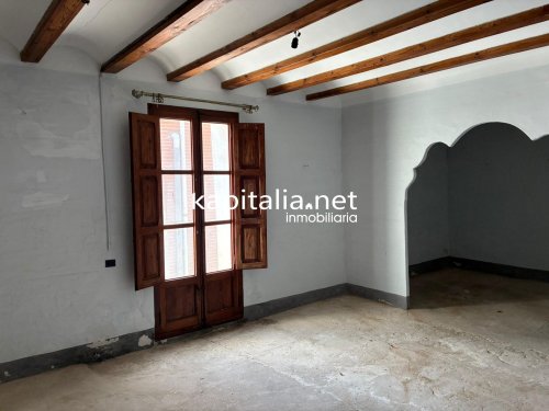 property-image