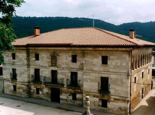property-image