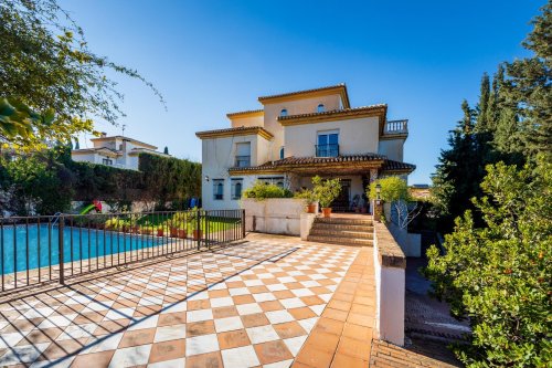 property-image