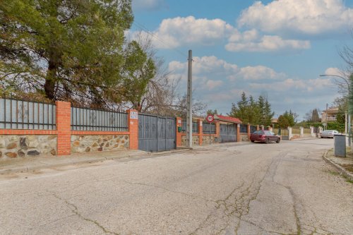 property-image