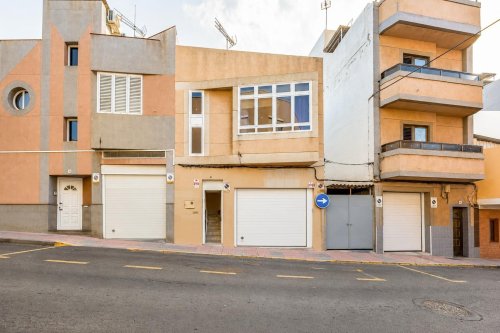 property-image