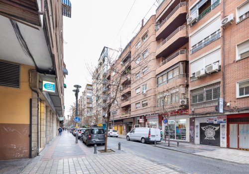 property-image