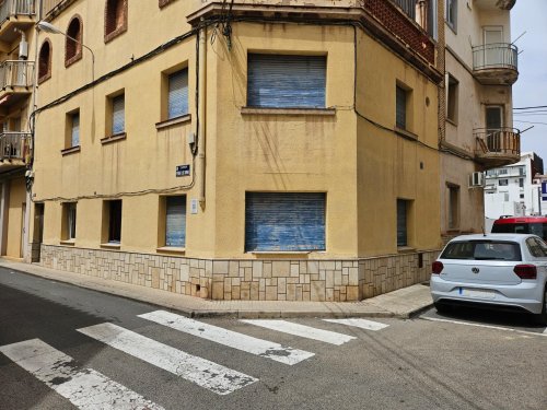 property-image