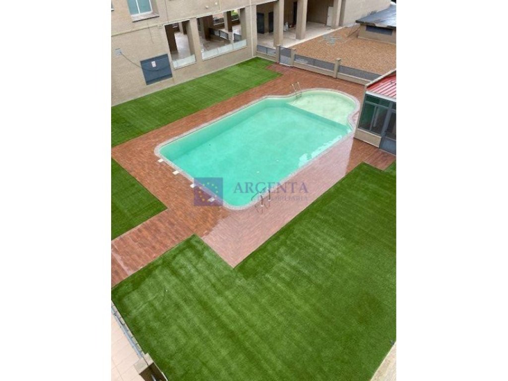 Featured Photo