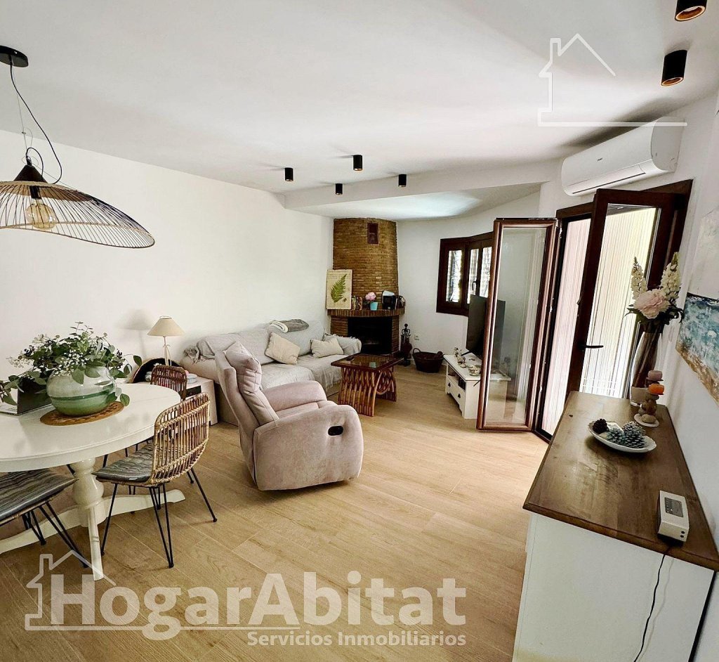 Featured Photo