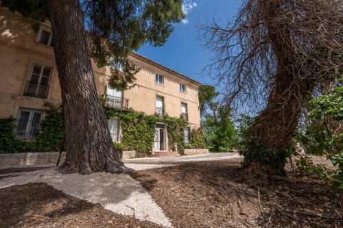 property-image