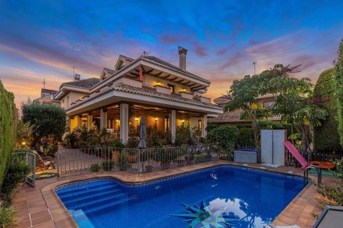 property-image