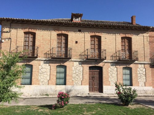 property-image