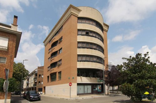 property-image