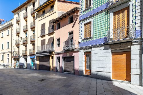 property-image