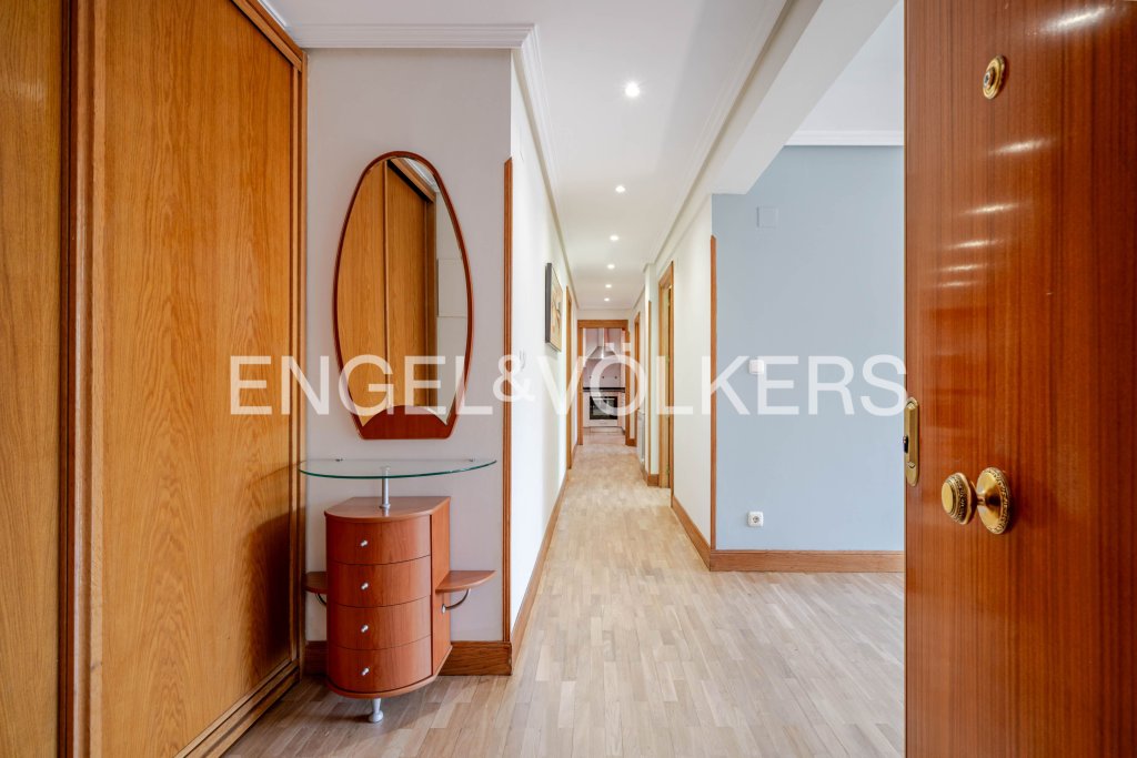 Featured Photo