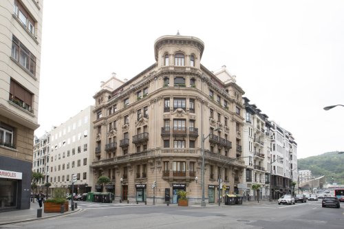 property-image